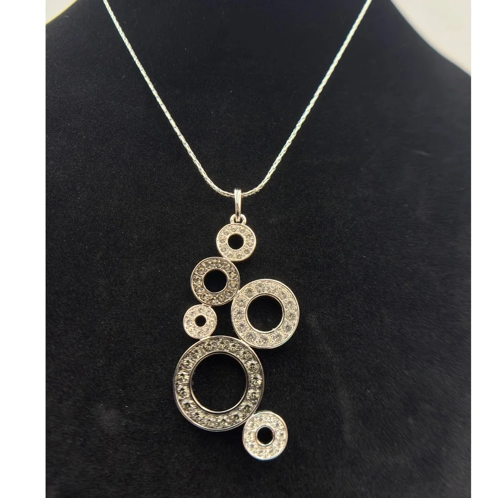 Nolan Miller Thailand Silver Tone Circle‎ Pendant Necklace Costume Jewelry